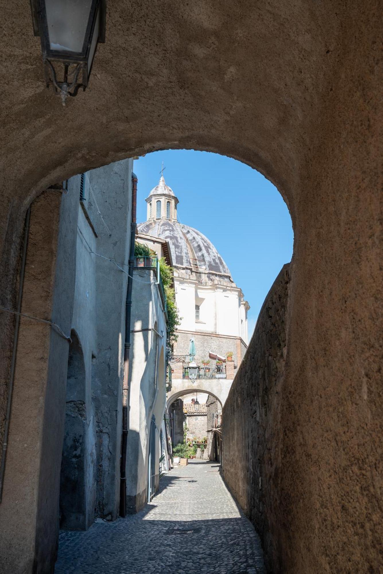 Appartamento Le Logge Montefiascone Bagian luar foto